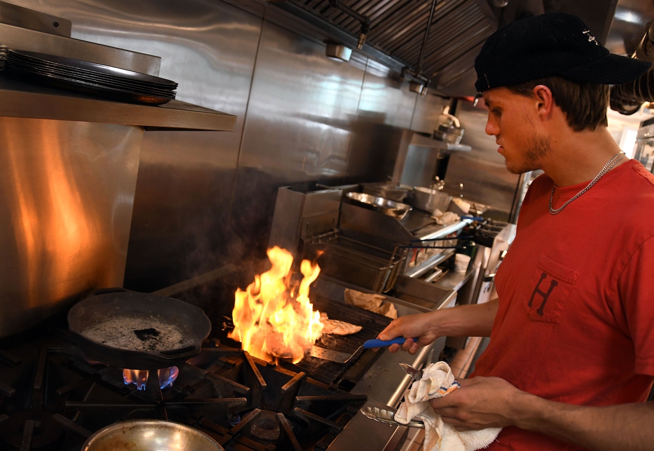 Discover the Best Eateries in Cape May, NJ