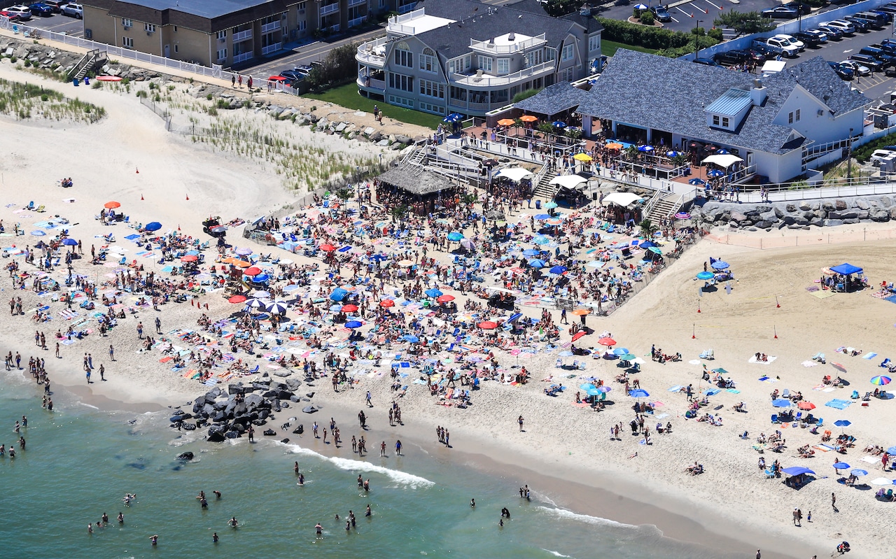 Top 3 New Jersey Beach Bars Named Among 10 Best in America